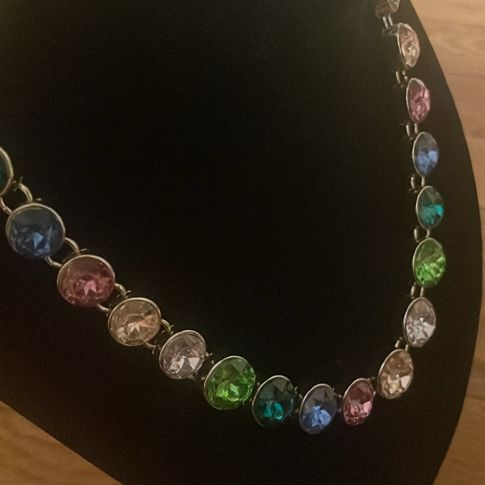 EUC  J Crew Necklace - Picture 3 of 5